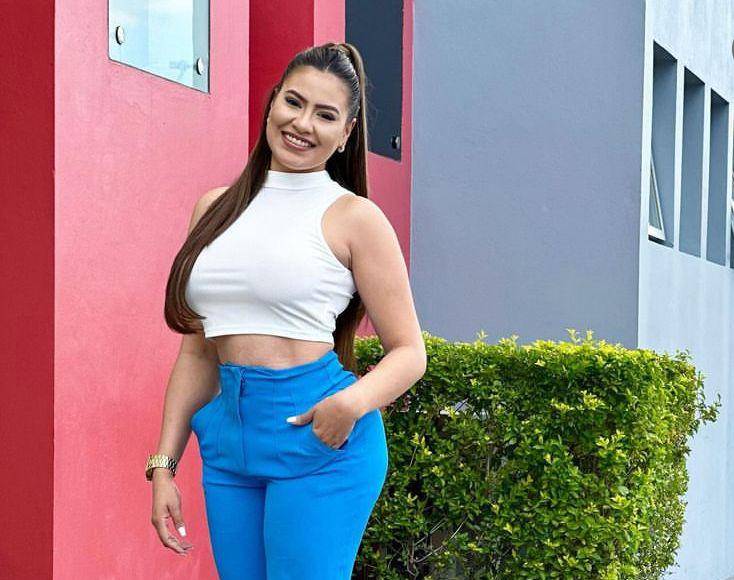 ”Lo voy a dejar bien claro porque a mi no me gustan las bromas, me parece una falta de respeto completamente y me parece que ese tipo de bromas no van. Tengan respeto ante la familia de Elton”, añadió. 