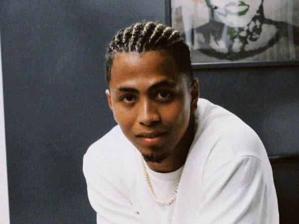 Rigo Rivas cuenta con 26 años de edad.