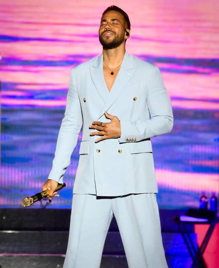 Los 10 grandes éxitos musicales de Romeo Santos