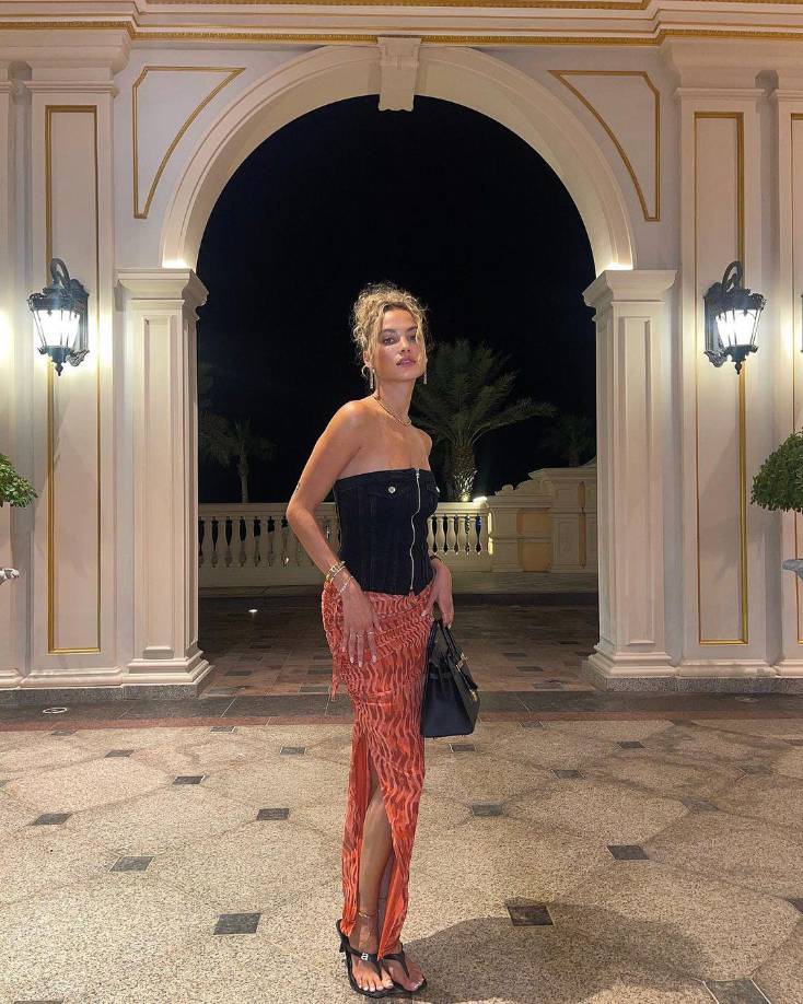 “<b>Durante más de un año estuve lidiando con ataques de pánico y ansiedad</b>, algo que comenzó cuando me relajaba en mi casa en Los Ángeles. En ese momento no sabía lo que me estaba pasando y pensé que estaba teniendo un infarto”, relató Van der Wiel.