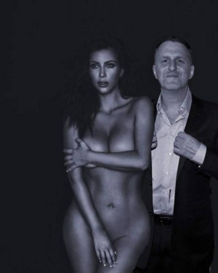 Kardashian, de 35 años, dejó a todos boquiabiertos tras publicar una segunda imagen en Instagram este martes en la que una vez más posa como Dios la trajo al mundo.