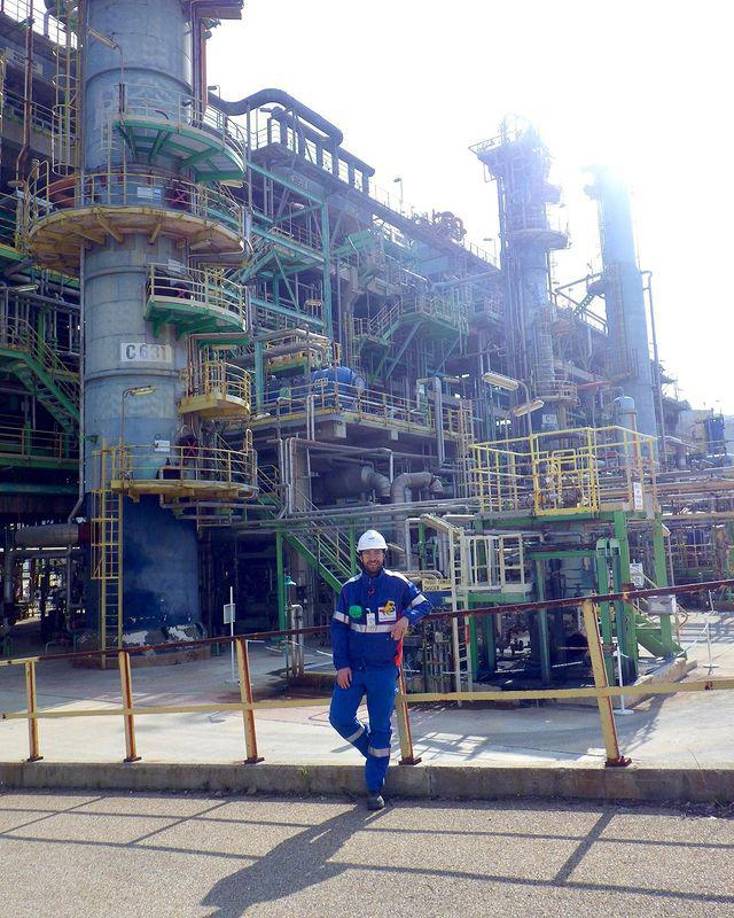 Su empresa fabrica plásticos biodegradables y ecológicos, con el objetivo claro de terminar con la contaminación. Generaron patentes sobre más de 200 productos creados en base al ácido levulínico y lograron un convenio con una empresa de Medio Oriente para comercializar el producto en toda Asia.