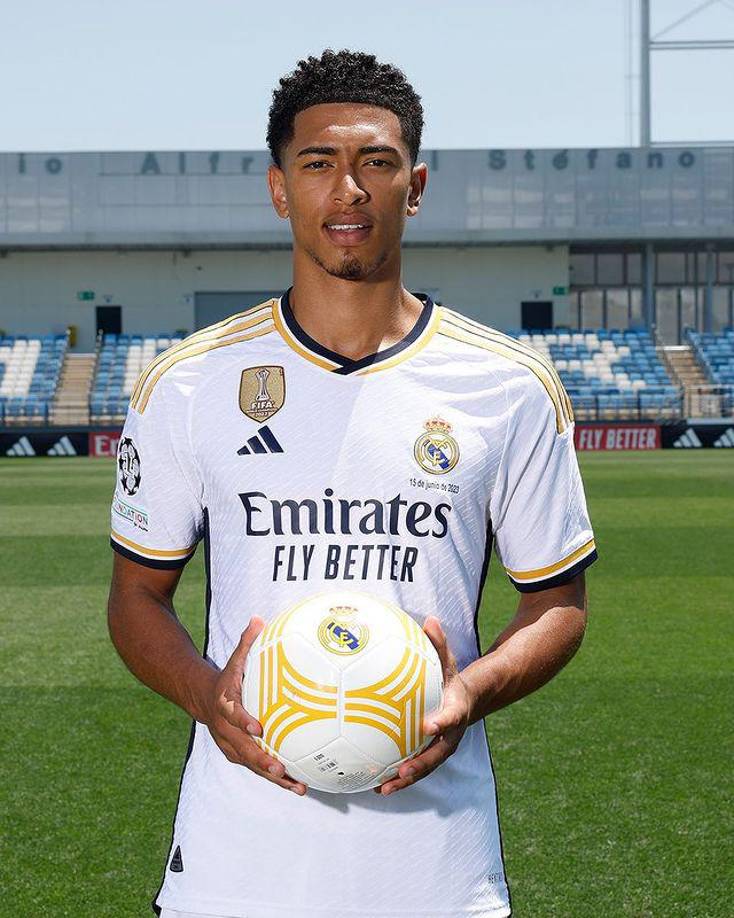 Volante: Jude Bellingham haría su debut con la camiseta del Real Madrid en el amistoso contra el AC Milan.