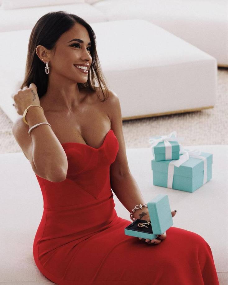 Antonela Roccuzzo es de las WAG más sexys existen y pueblan en todo Instagram.