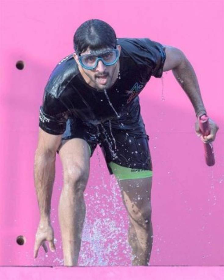 El joven heredero muestra su faceta más desenfadada en redes sociales, donde tiene más de 8 millones de seguidores en su cuenta de Instagram.