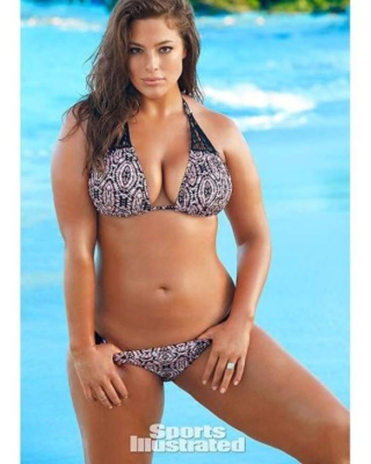 'El consejo que doy a las mujeres para que se sientan más atractivas es que se miren en el espejo y se digan estas afirmaciones: Soy hermosa. Soy atrevida. Soy brillante. Soy atractiva. Se lo merecen', afirma la maniquí.