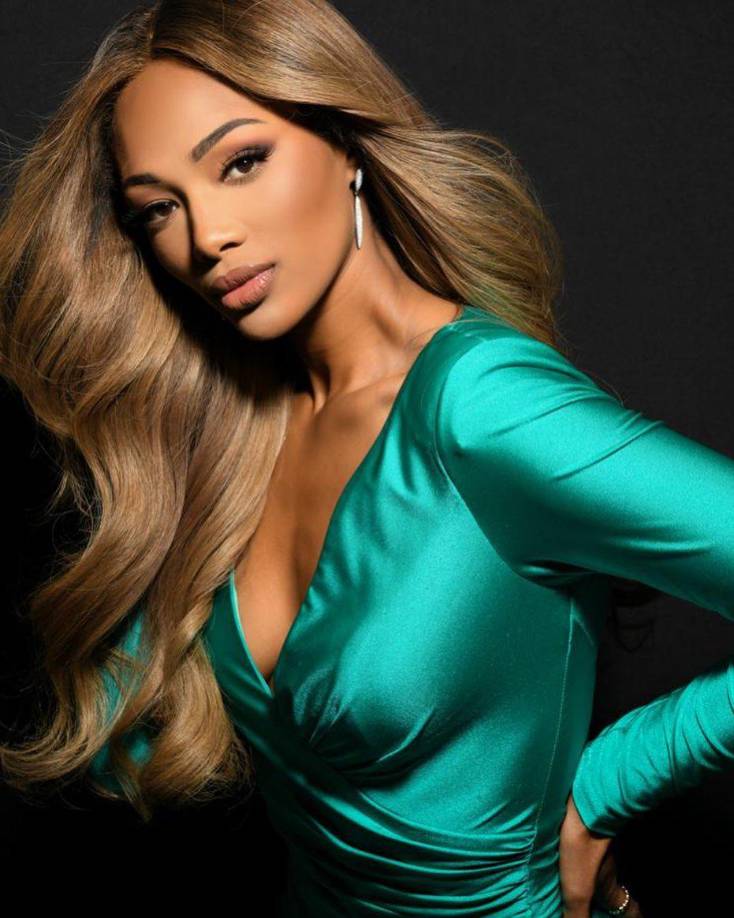 Kedist Deltour ha despertado la emoción en Bélgica, al sonar fuerte para meterse en la pelea por ganar el Miss Universo 2021. 