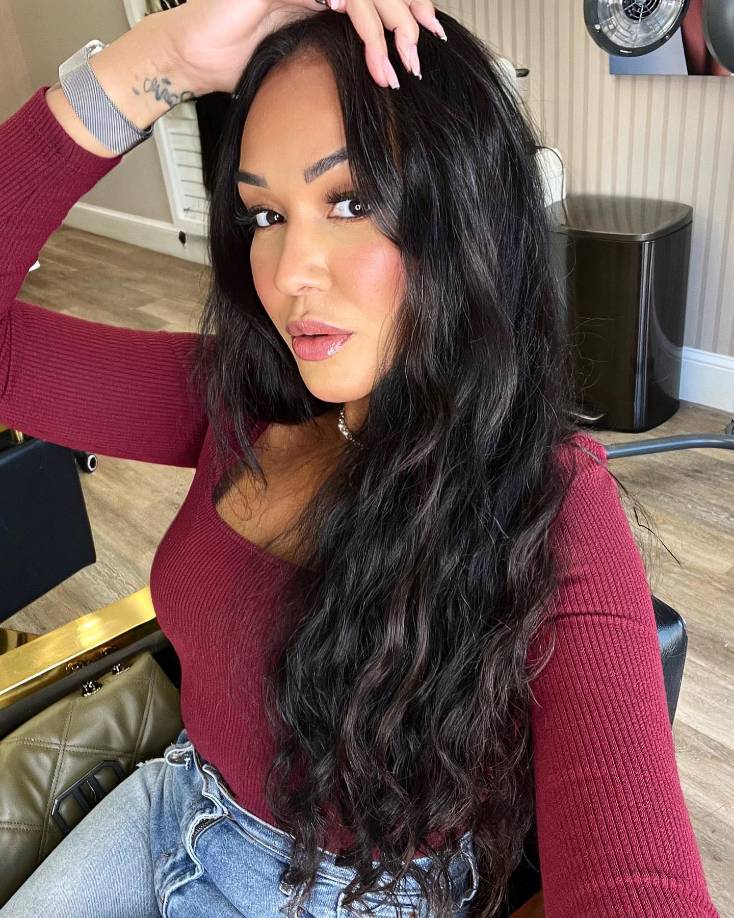 Mila de Jesús tenía 59.2 mil seguidores en Instagram y casi 100 mil en YouTube. Su contenido en las redes sociales trataba sobre temas de belleza, salud, moda, maquillaje y empoderamiento femenino.