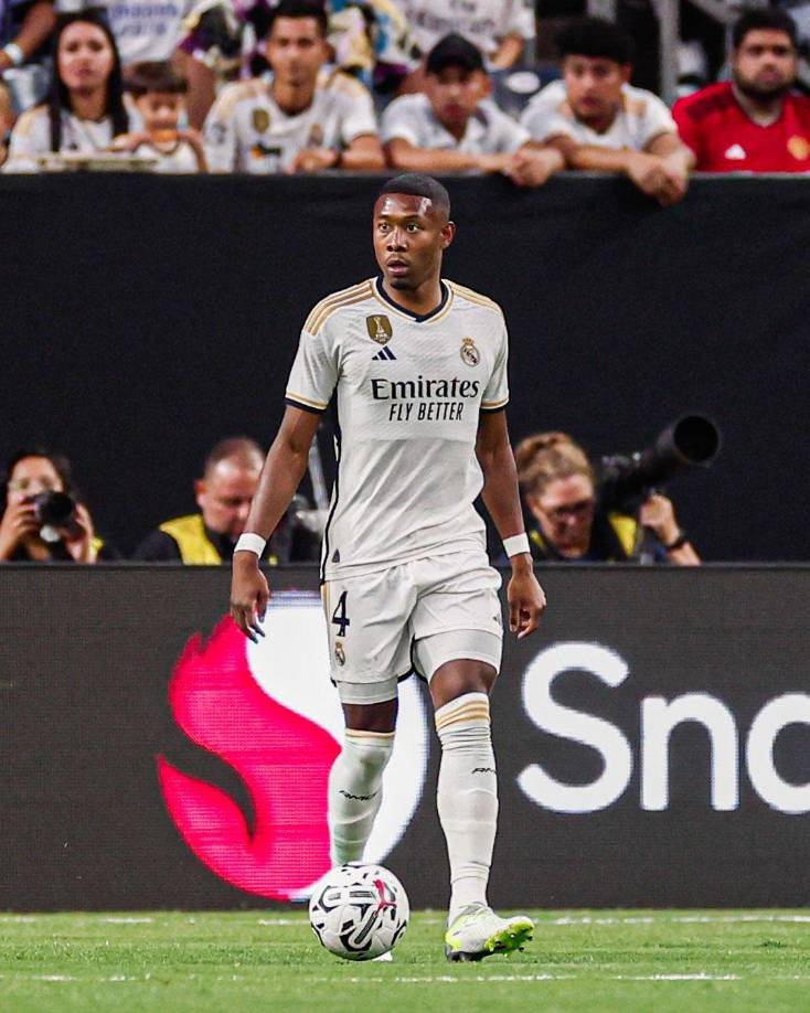 Defensa central: David Alaba, lo acompañaría en la zaga central.