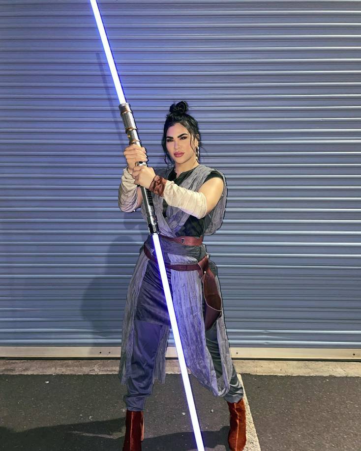 Asimismo, a la patinadora Elise Christie, quien se unió para financiar su participación en los Juegos Olímpicos.