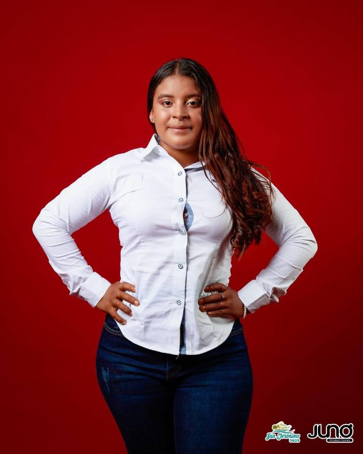 ”Cuando dicen a contar los boletos aparecen solo 410 para mi niña, entonces me pregunto dónde están los otros cincuenta”, dijo Sandra Ordóñez.