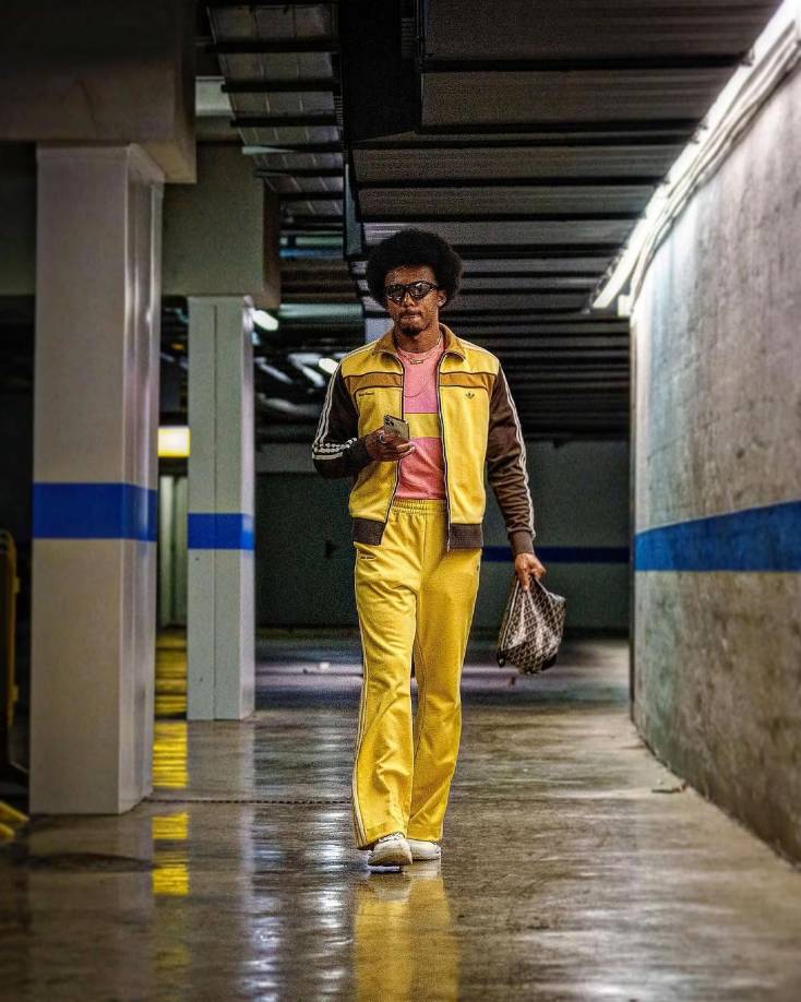 Así son los looks más atrevidos que ha usado Jules Koundé, futbolista francés del FC Barcelona.