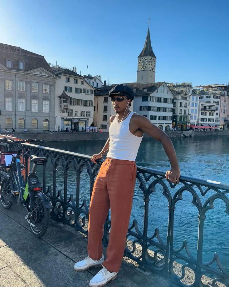 Así son los looks más atrevidos que ha usado Jules Koundé, futbolista francés del FC Barcelona.