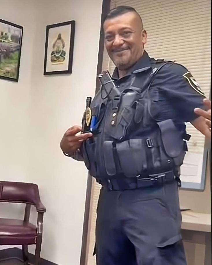 Loera fue identficado como ciudadano mexicano, dijo que trabajaba para una empresa de seguridad que presta sus servicios al Consulado, y que cuando se registró el hecho “no portaba ningún tipo de arma”.