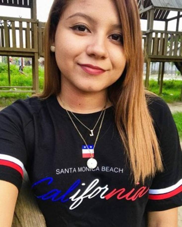 Su familia aguardó en las afueras de la morgue hasta saber si se trataba de Lilian.