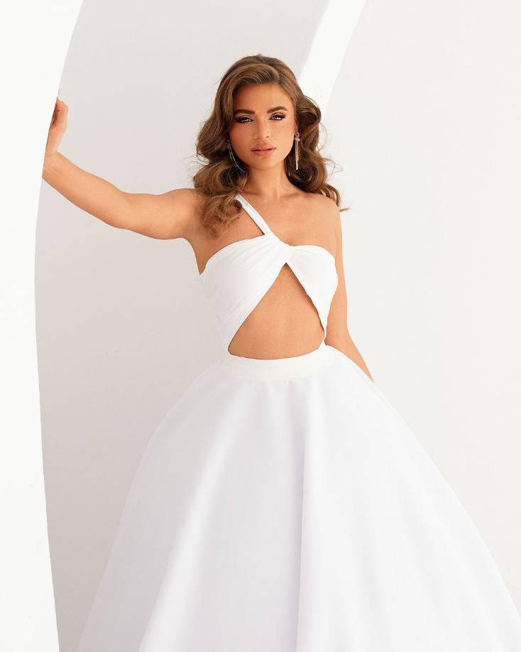 A medida que se acerca el certamen de Miss Universo, 16 de noviembre en México, el mundo espera con ansias ver a Mia en el escenario global. 