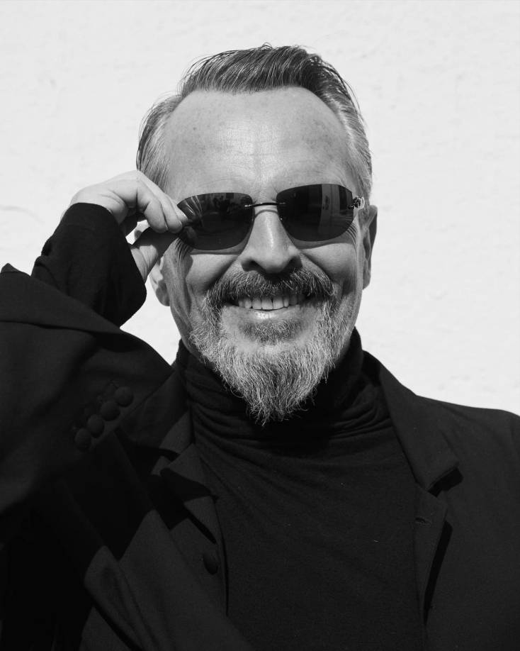 Bosé, de 68 años, anunció recientemente su regreso a los escenarios después de ocho años con esta gira, que durante 2025 recorrerá México y España antes de partir hacia el gigante norteamericano, y que está previsto que continúe en 2026.