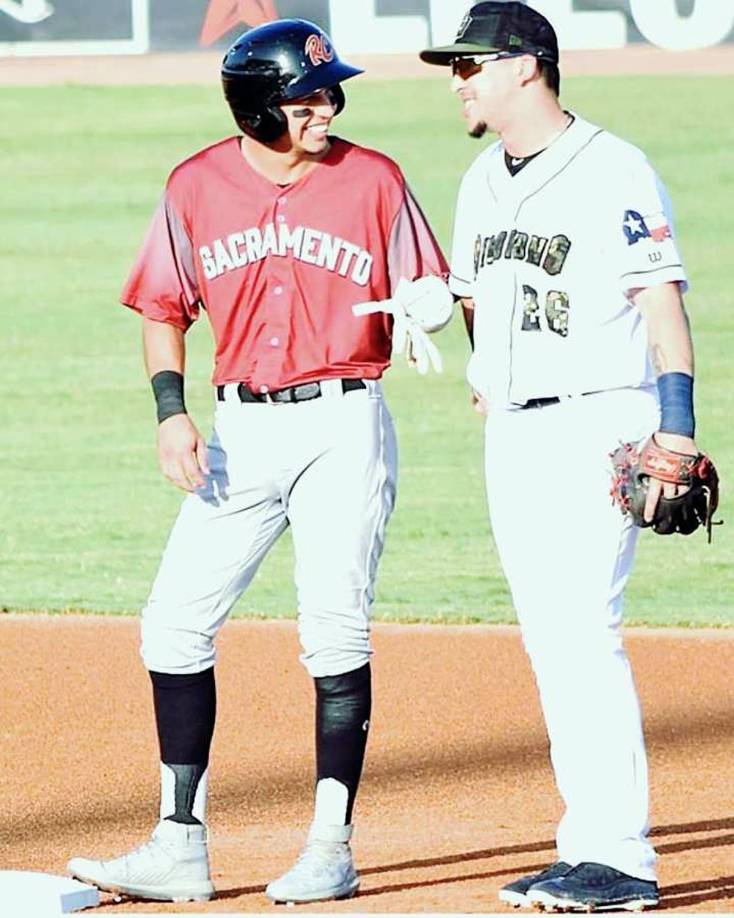 Días después, el sampedrano se mudo a Sacramento, California. Tenía 15 años de edad.