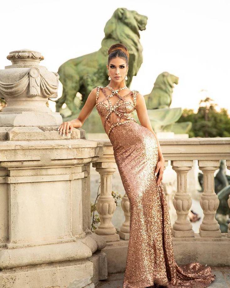 “Estaba en un restaurante acá en Caracas y una persona me dice: ‘¡Ey! ¿Tú eres <b>Sofía</b> <b>Salomón</b>, la chica transgénero que va a participar en el Miss Venezuela?’. Ya eso va haciendo eco (...) y de eso se trata: dar visibilidad a lo que nadie habla”, comenta tras la sesión de fotos.