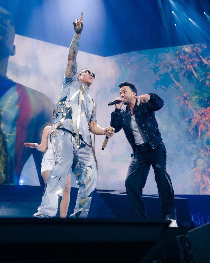Por su parte, Luis Fonsi subió la temperatura al interpretar “Despacito”, el sencillo que explotó las fiestas en el 2017 y llegó hasta países que no hablan español. Los boricuas se mostraron felices y orgullosos de esta combinación histórica que marcó un hito en la música latina y la cantaron en vivo por última vez.