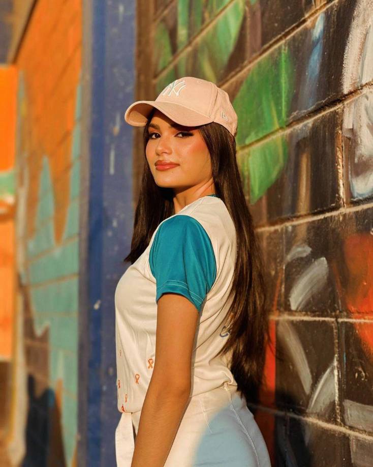 Durante el certamen, Sevilla también se destacó en el reto deportivo, demostrando su versatilidad. 