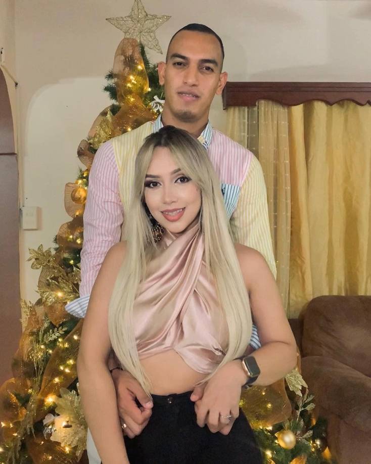 Devron García: El defensor del Real España conquistó el corazón de la hermosa chica hondureña Dora Martínez.