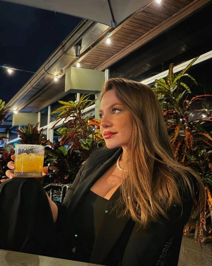 Micaela robó suspiros tras su llegada a Honduras. Ella es bien hermosa y flechó el corazón del defensor de Olimpia.