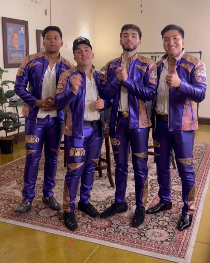 Su compositor y vocalista principal, Pedro Tovar, dijo que aún no han asimilado el impacto que ha tenido su canción “Ella baila sola”. “Todavía estamos procesándolo”, explicó.