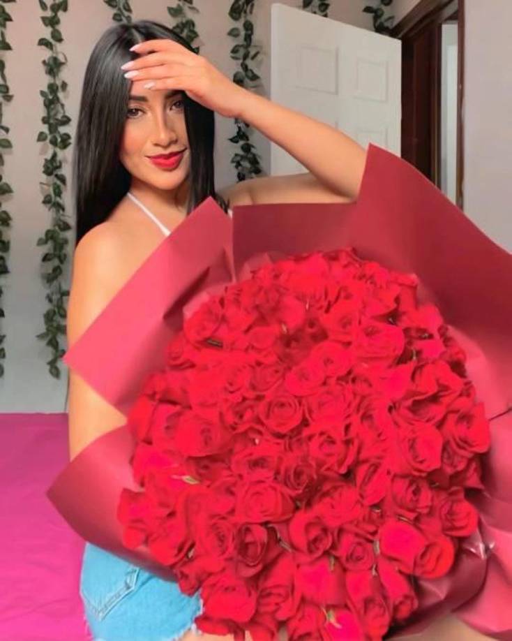 Previo a sufrir la golpiza, Daniela daba muestras de amor hacia su novio en las redes sociales.