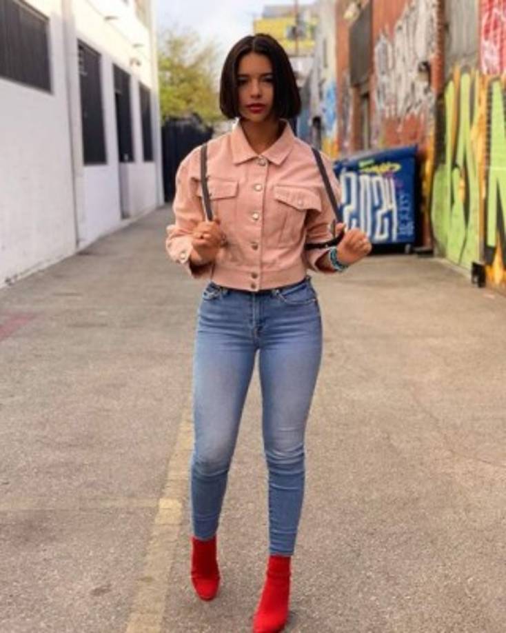 En las redes sociales, la hija de Pepe también brilla con luz propia, ya que tan solo en su cuenta de Instagram tiene más de 382,000 seguidores.