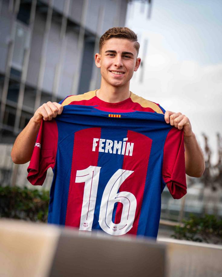 El Barcelona ha inscrito este martes al juvenil Fermín López en La Liga como jugador del primer equipo.