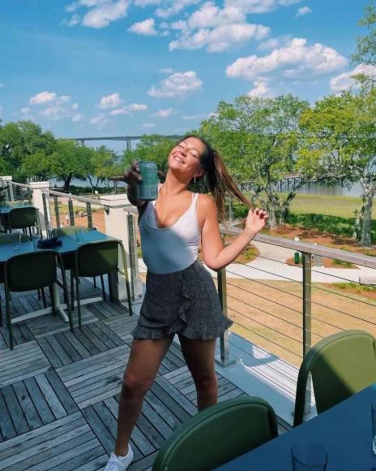 “Desearía poder volver atrás y deshacer esta terrible tragedia, pero no puedo. Viviré el resto de mi vida con un intenso arrepentimiento por lo que ocurrió esa noche”, dijo. También prometió dedicar su vida a la memoria de Miller, ayudando a personas con adicciones y creando conciencia sobre los peligros de manejar bajo los efectos del alcohol.