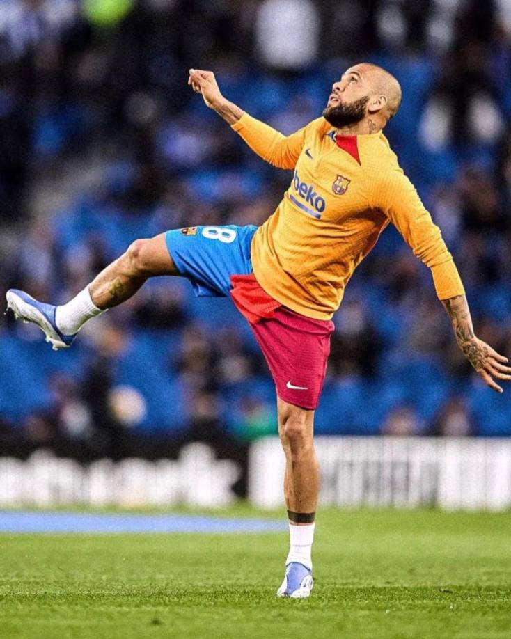 Su defensa también sugiere una medida cautelar “menos gravosa”. Sin embargo, la Fiscalía considera que no hay otra forma de evitar el riesgo de fuga.