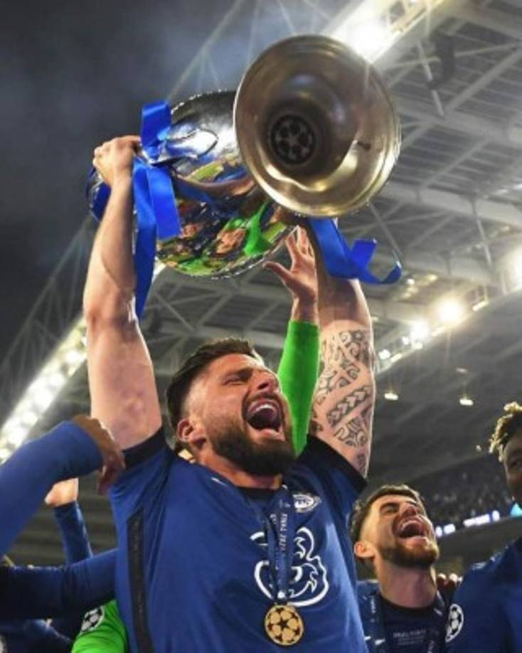 Sorpresa. El delantero francés Olivier Giroud dejará al Chelsea tras ganar la Champions League y medios italianos informan que se unirá al Milan en los próximos días. Al delantero le gustaría un contrato de 2 años con el club rossonero. Foto Facebook Oliver Giroud.<br/>