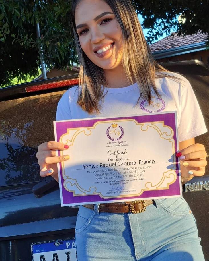 De acuerdo con la información oficial de la Policía, Pablina Báez se percató de la presencia de Yenice Franco, se dio una discusión entre ellas y, en un momento dado, se produjo el disparo que acabó con la vida de Yenice Franco.