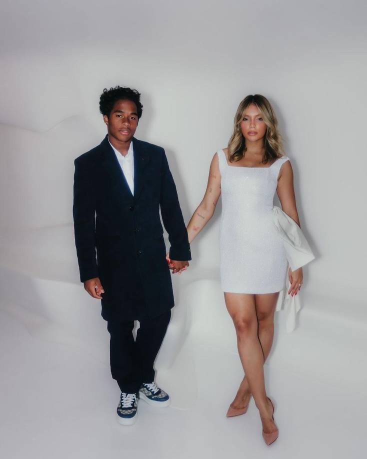 Endrick y Gabriely Miranda publicaron unas imágenes de su íntima boda.