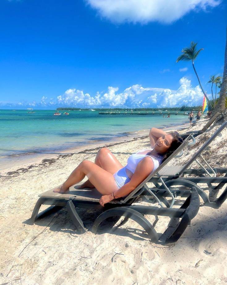 Las imágenes las compartió en redes sociales donde sus seguidores elogiaron su aspecto físico. 