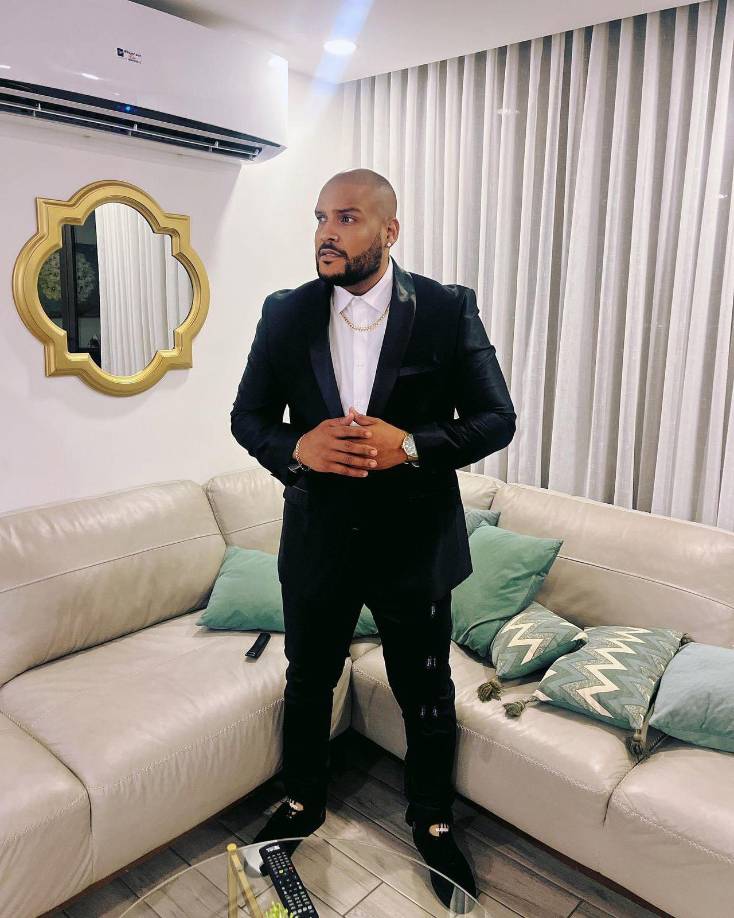 En redes sociales sus seguidores no dudaron en felicitarlo por mostrarse como un padre responsable y amoroso. 