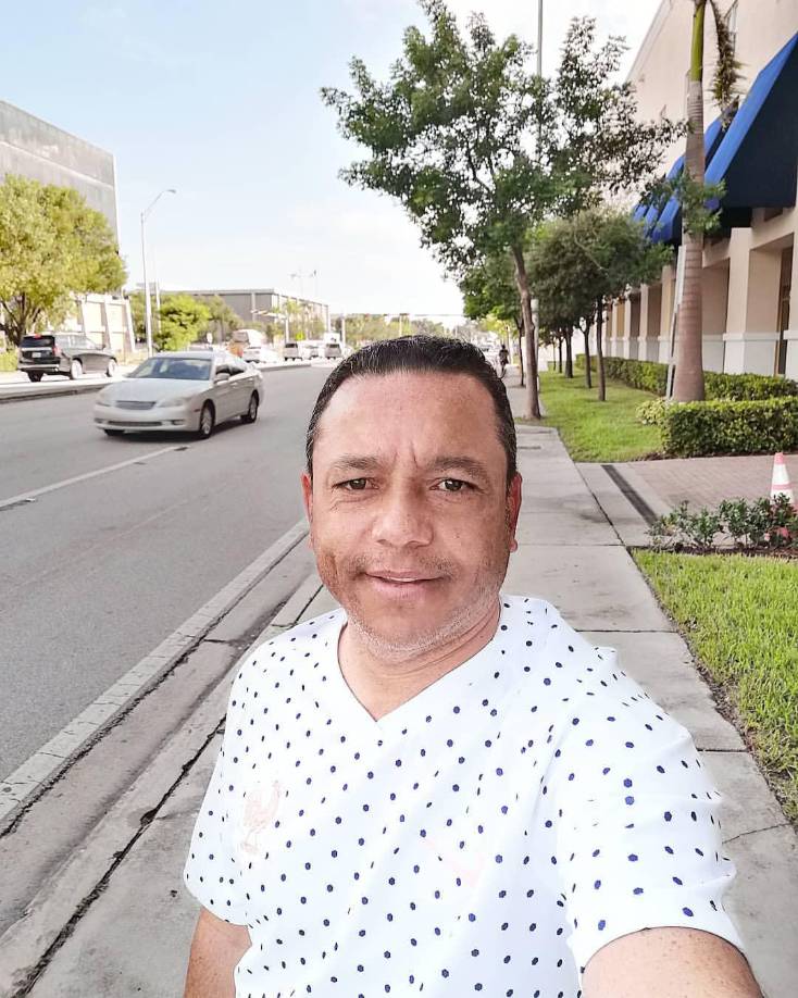 Dani Turcios se retiró del fútbol en 2013 vistiendo la camiseta de los Lobos UPNFM, que por aquel entonces, en Liga de Ascenso, se llamaban Jaguares.