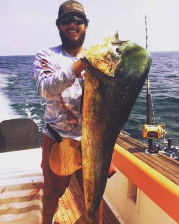 En 2008 tuvo un papel secundario en la cinta “Seven Pound” y posteriormente tuvo un rol mayor en “Red Dawn”, cinta protagonizada por Chris Hemsworth.