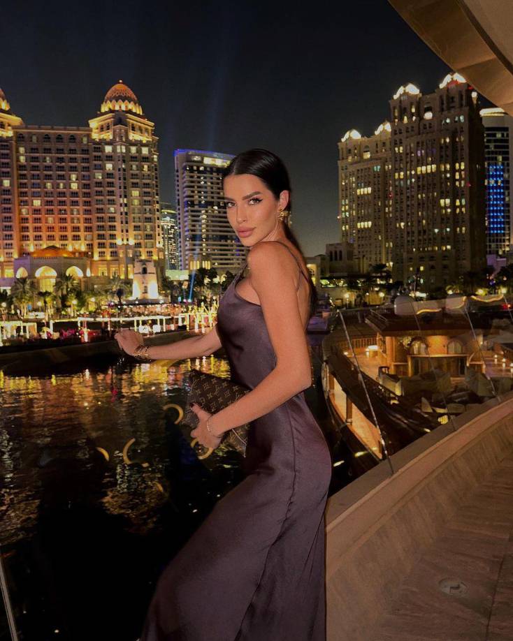 Ana Rajkovic se encuentra en Doha apoyando a la Selección de Serbia.