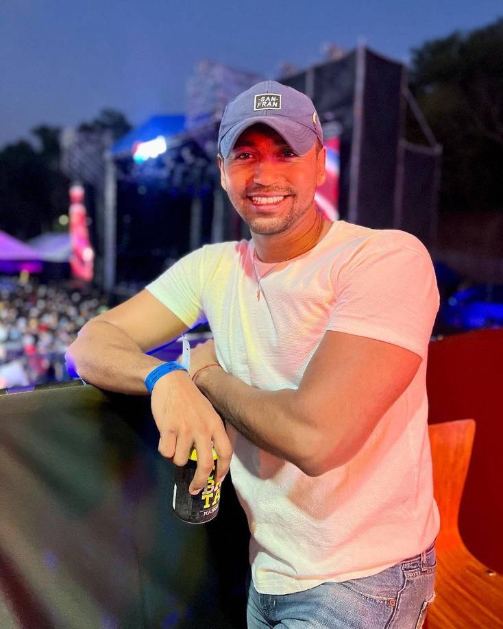 Celso Ariel Dubón quedó entre los 10 finalistas de Mister Universe Internacional en Panamá, en representación de Honduras. Un logro que, aunque parezca sencillo, requiere de esfuerzo y constancia para competir ante candidatos que tienen el apoyo de organizaciones importantes a nivel mundial. 