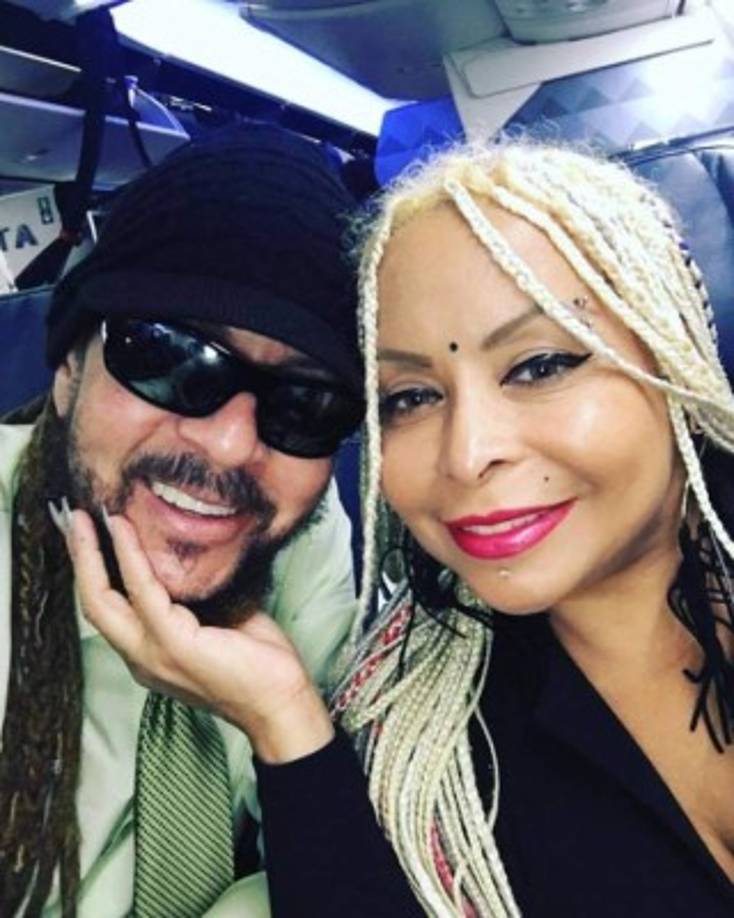 Los 21 años de matrimonio no han apagado el amor de la pareja, como lo demuestra Toño, quien demuestra su amor por su 'Yari Yari' en sus redes sociales.<br/>