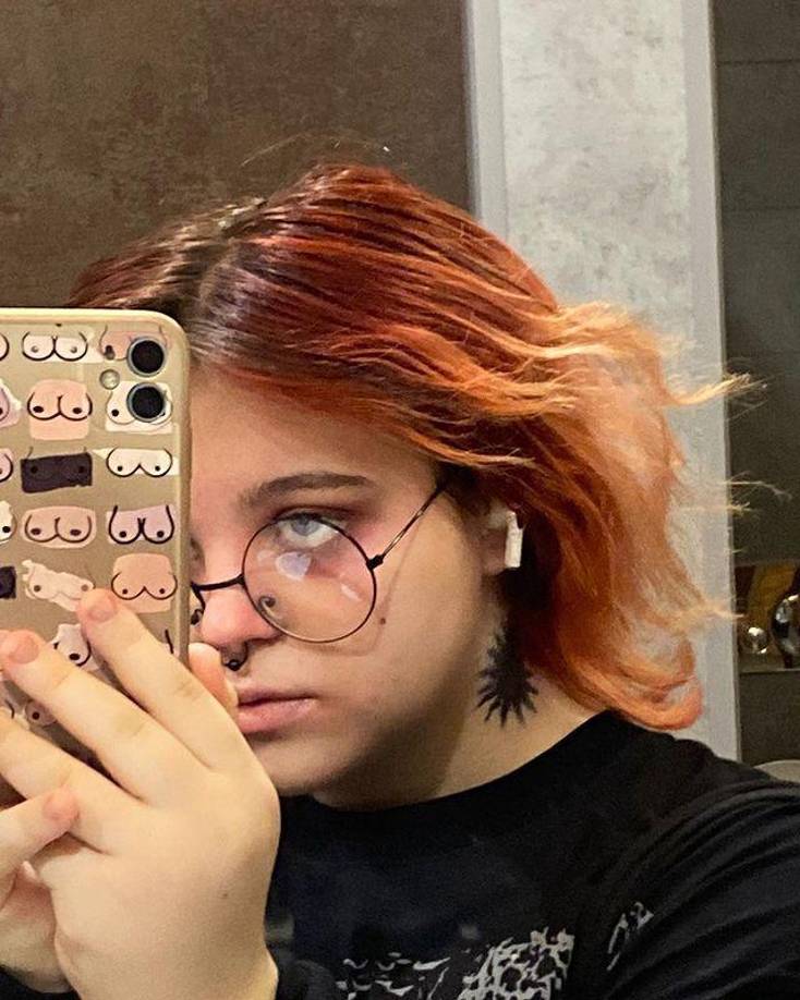  Su cuerpo fue dejado en el apartamento, y la hija pagó a los asesinos 4,500 dólares.