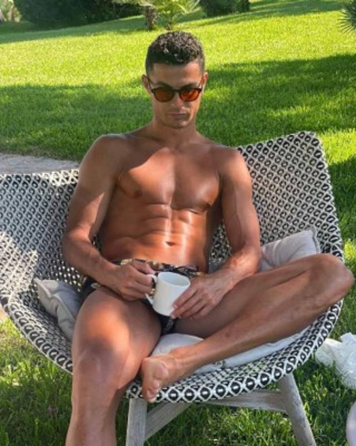 CR7 está a la espera de poder definir su futuro ya que a estas alturas no se sabe si continuará en la Juventus. Por ahora, disfruta de sus vacaciones.