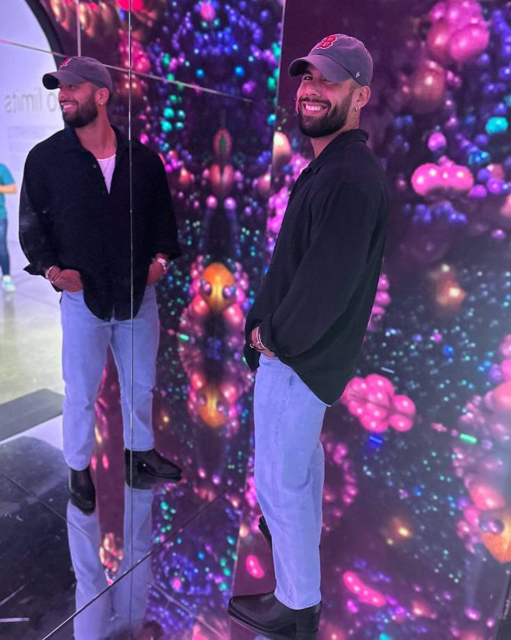 Actualmente, el beisbolista reside en Miami y comparte con sus más de 115 mil seguidores en sus redes sociales rutinas de ejercicios para tonificar el cuerpo.