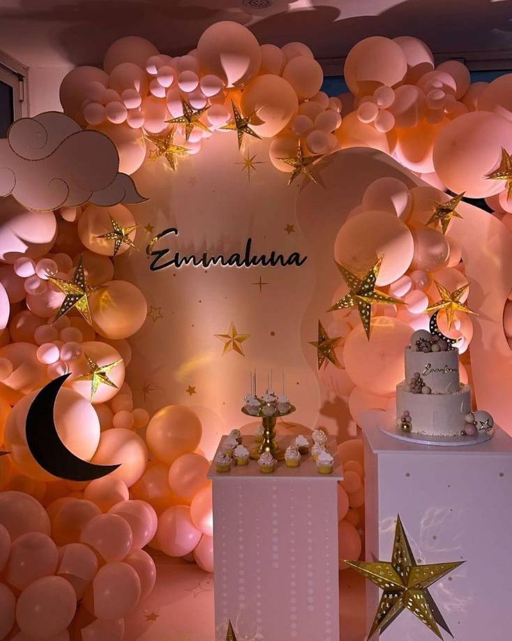 La noticia del nombre de la bebé llegó en una fiesta única, ya que Anuel decidió combinar el festejo de su cumpleaños 32 con el <i>baby shower</i> de la pequeña que viene en camino.