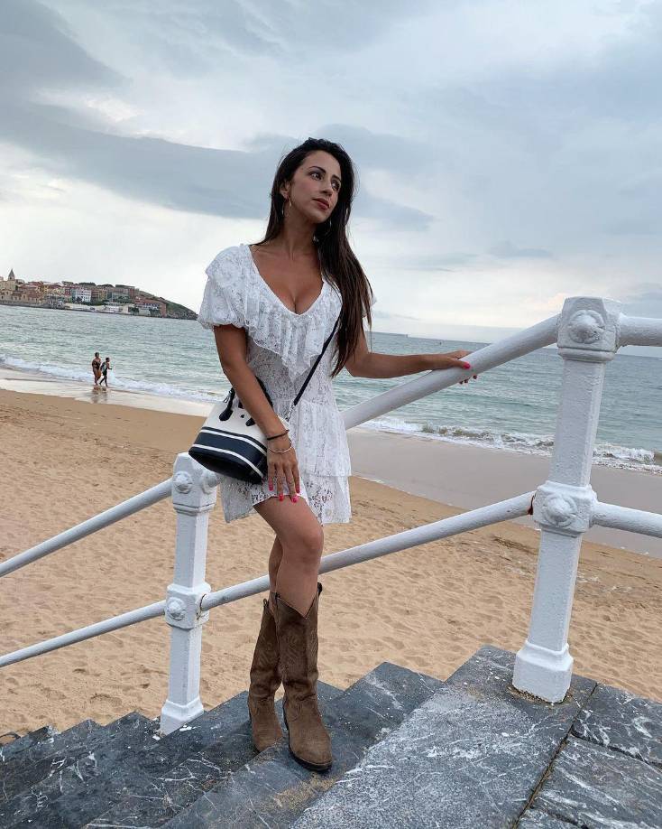 María vive una pesadilla por las amenazas e insultos que está recibiendo en redes sociales. Además, ella denunció a su expareja sentimental.