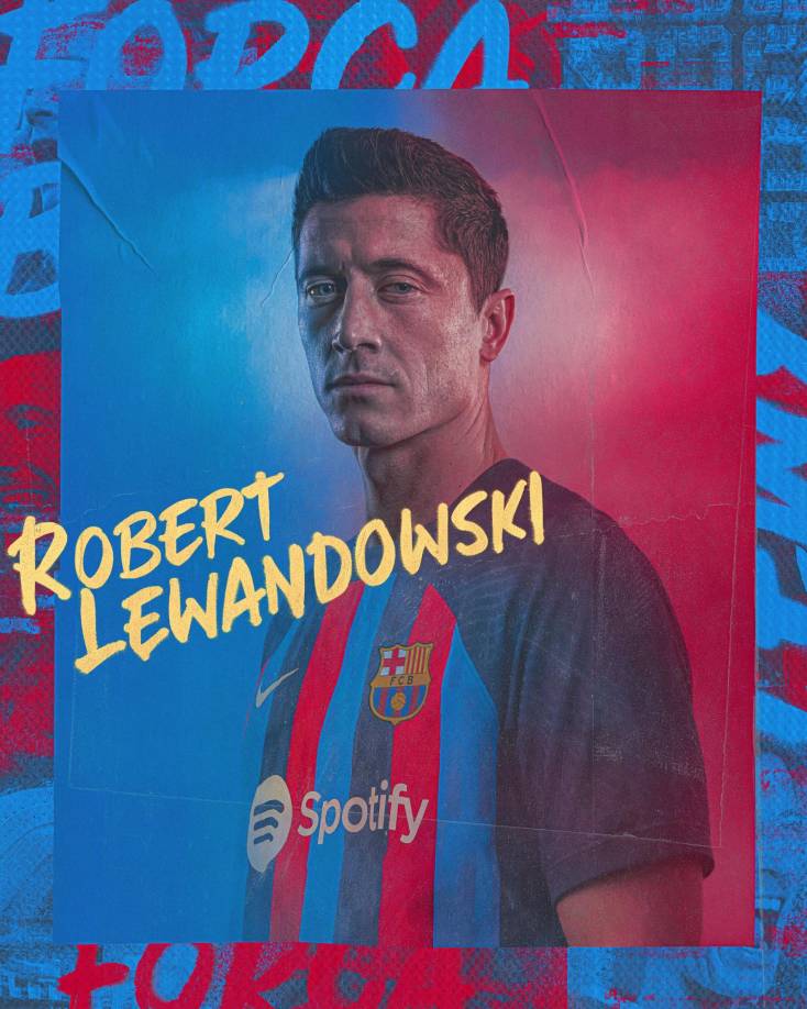 OFICIAL: Robert Lewandowski firmó con el FC Barcelona un contrato por cinco años, hasta 2027, por el que el club catalán le pagará al Bayern Múnich la cantidad de 45 millones de euros más 5 en variables.