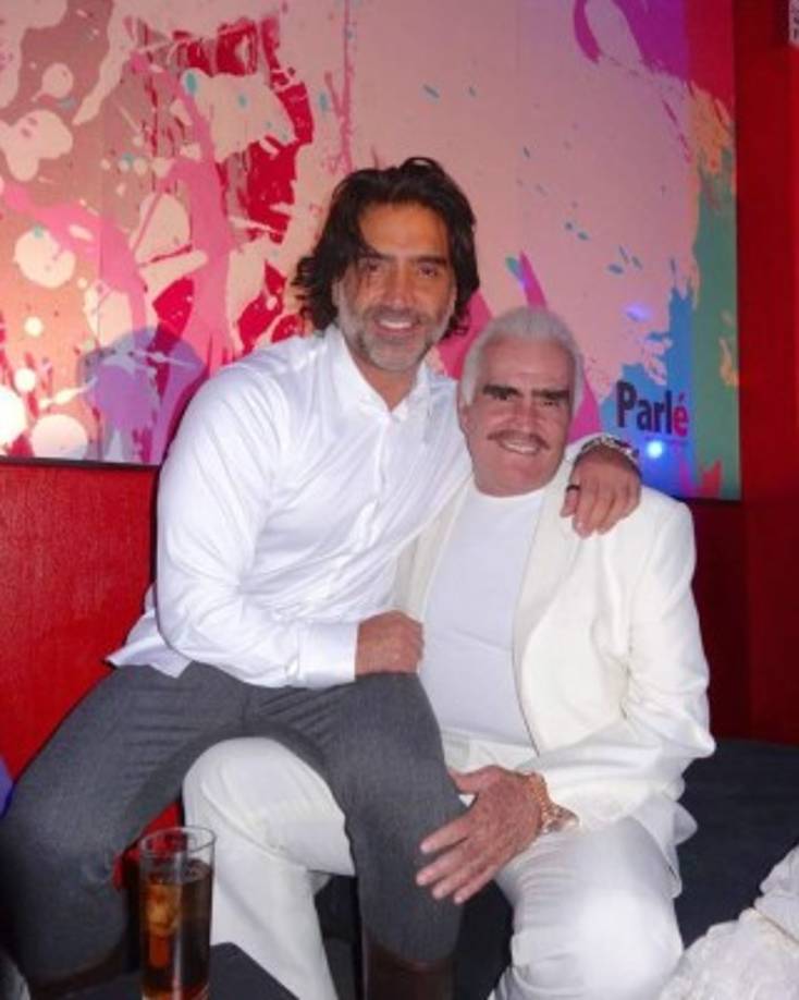 LAS VEGAS, NEVADA - NOVEMBER 14: Alex Fernández, Vicente Fernández and Alejandro Fernández perform onstage during the 20th annual Latin GRAMMY Awards at MGM Grand Garden Arena on November 14, 2019 in Las Vegas, Nevada. Kevin Winter/Getty Images for LARAS/AFP